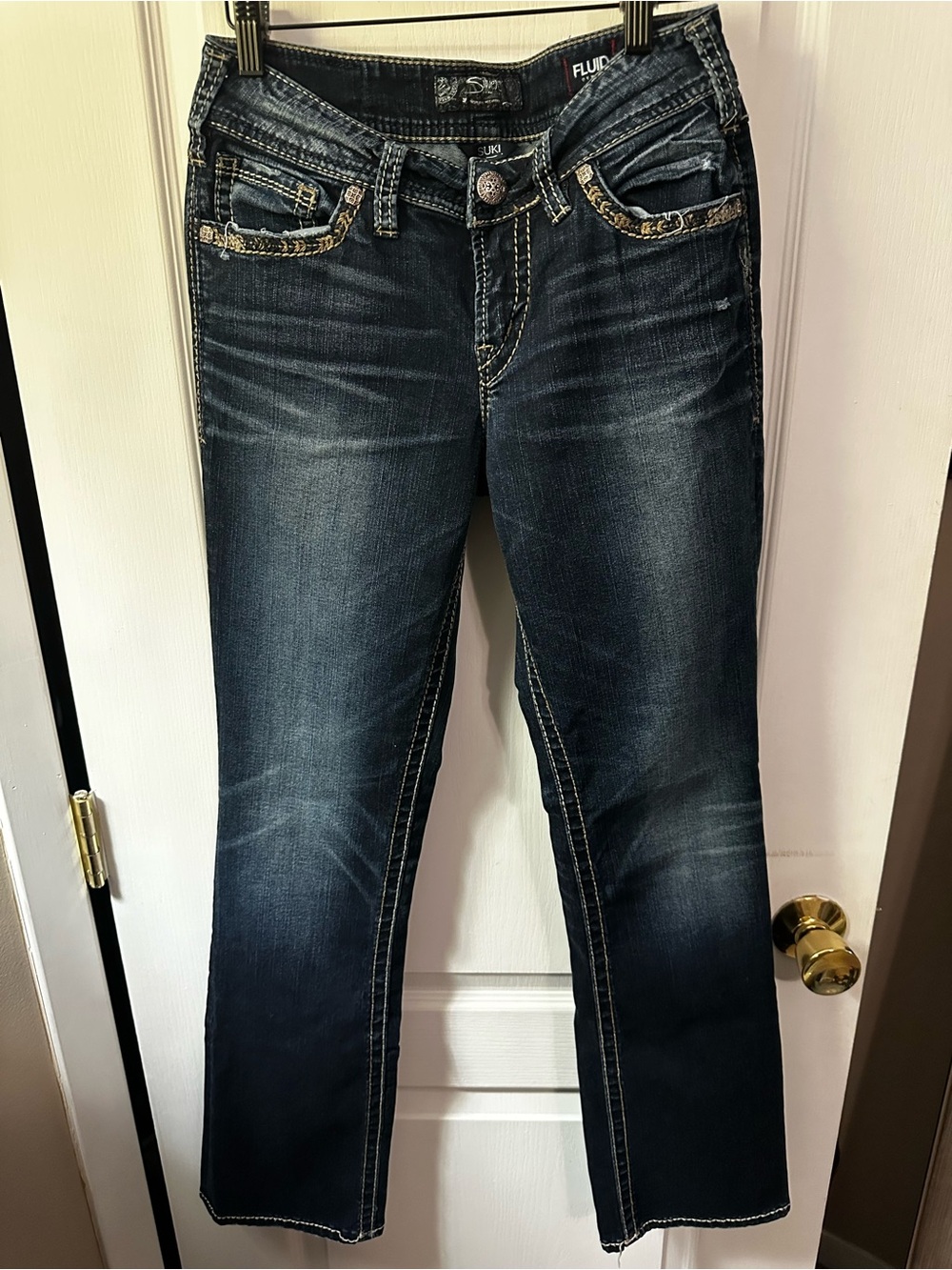 Silver Jeans Suki Mid Slim Boot Jeans in Dark Wash Blue